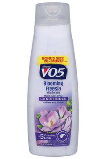 Picture of Vo5 Freesia Conditioner 15 Oz