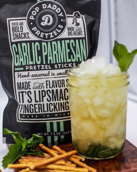 Picture of Garlic Parmesan Pretzels 7.5 Oz