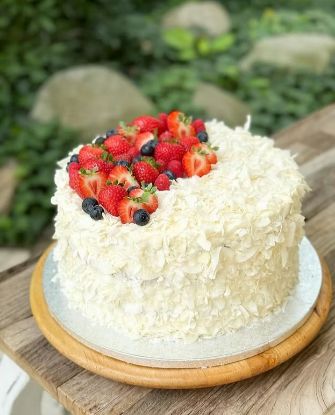 Picture of Coconut Cake 1 Ct